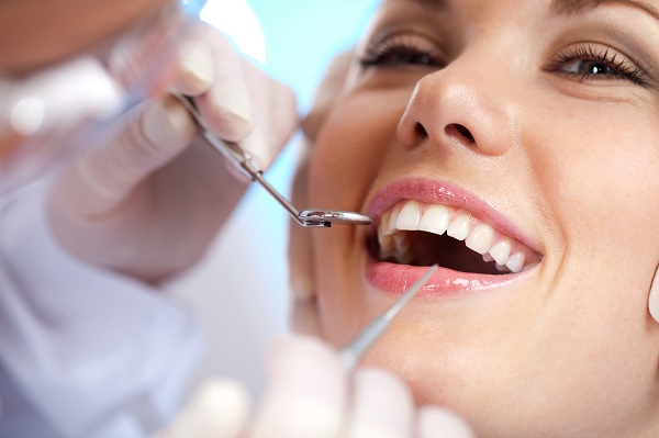 detecting cavities