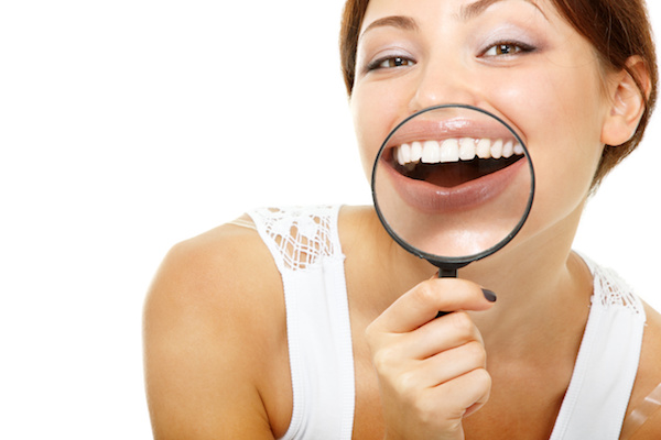 Why Straighter Teeth are Easier to Maintain