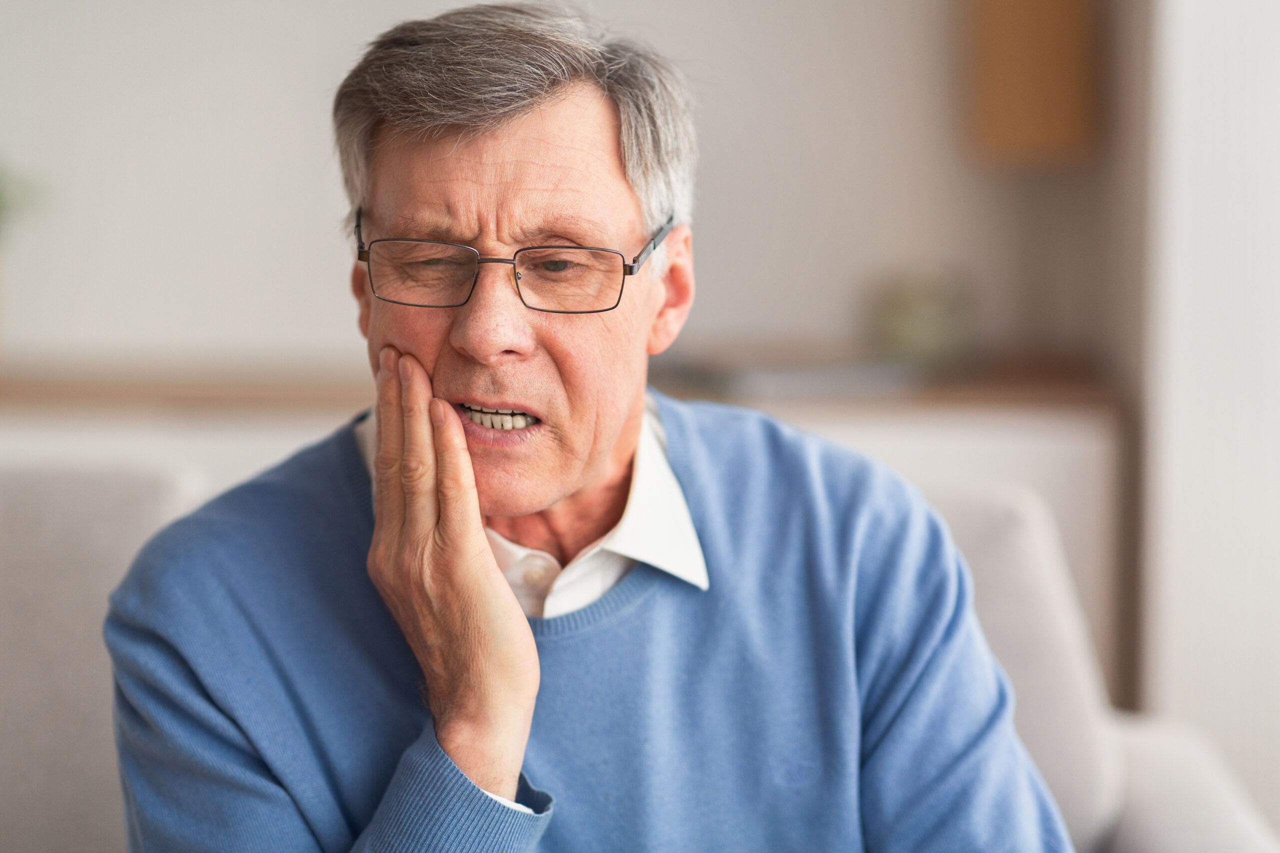 Tooth Pain. Dental Pain. Jaw Pain.