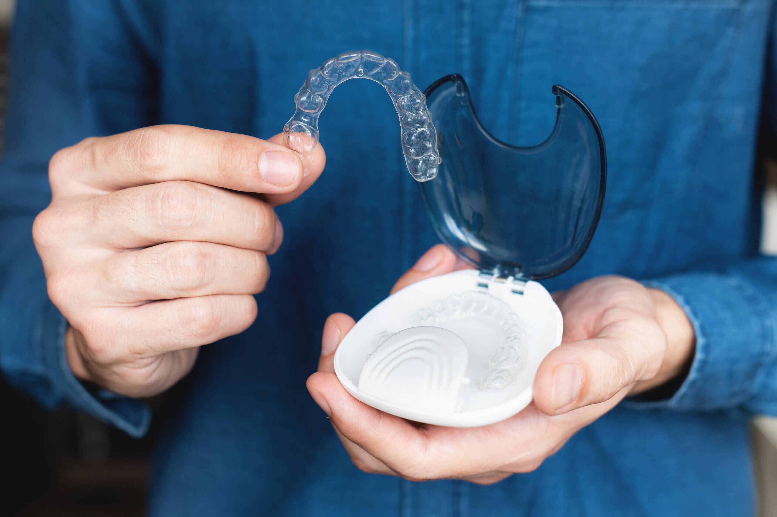 Invisalign Teen: Straightening Your Teen’s Smile with Confidence