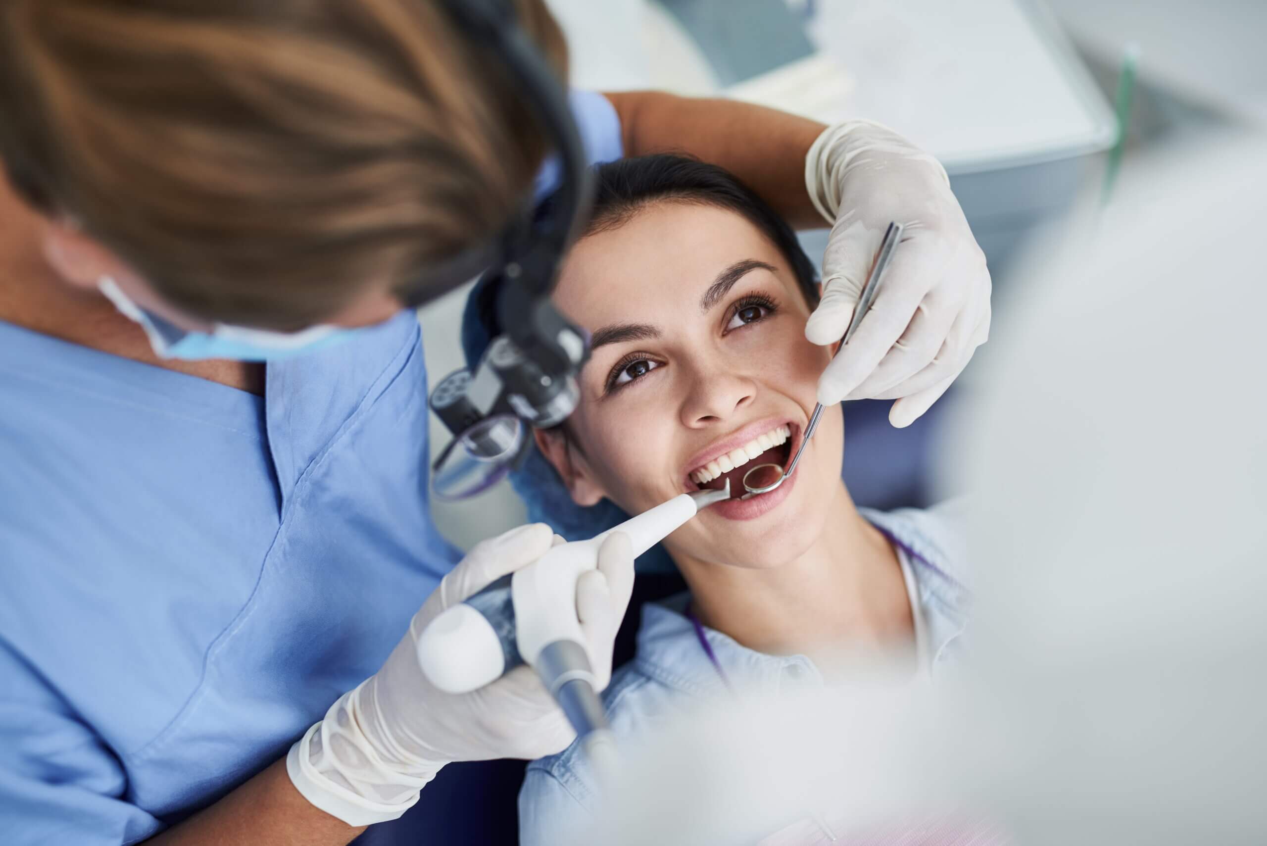 How to Choose the Right Cosmetic Dental Treatment