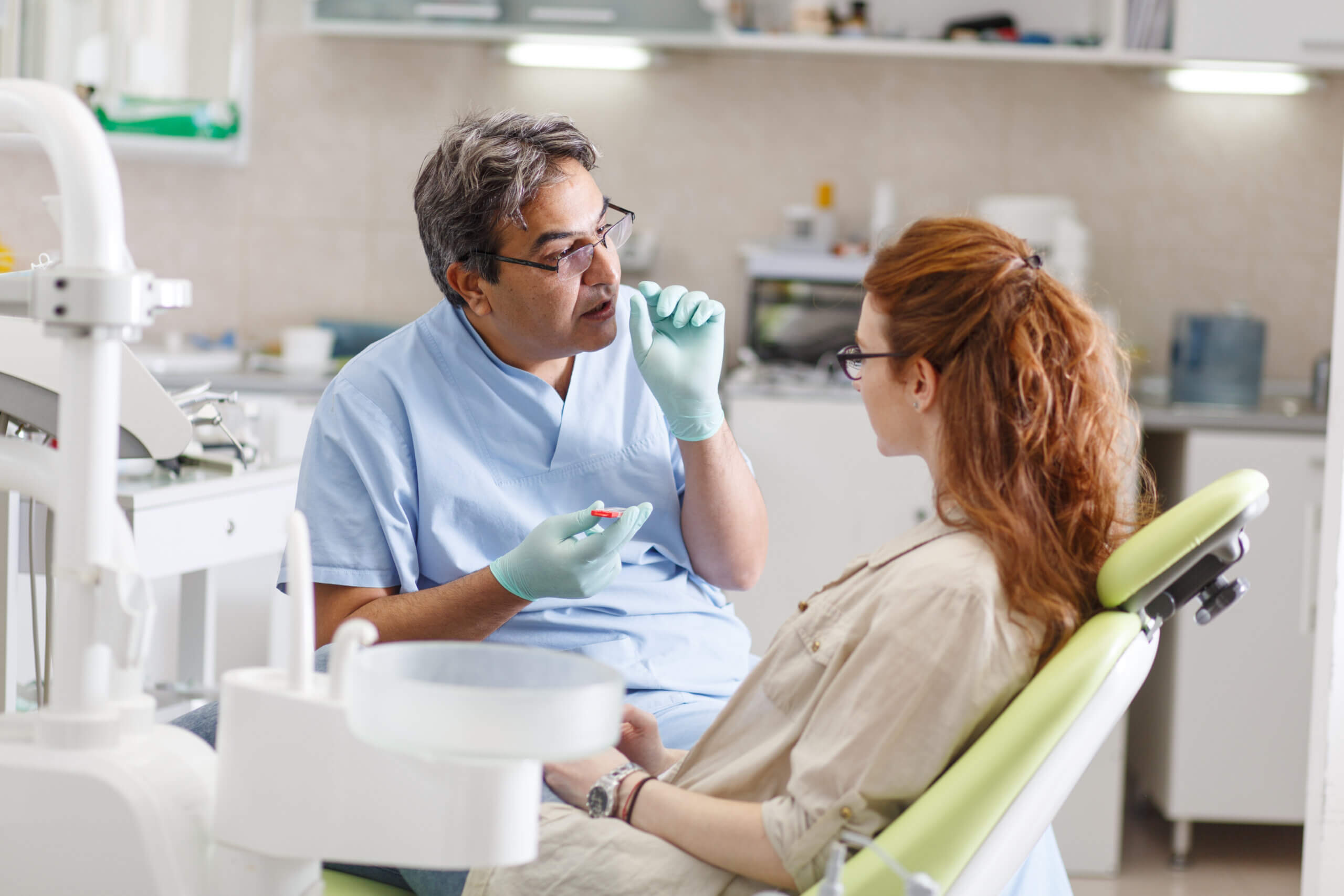 What Happens During a Routine Visit With a Dentist in West Melbourne?